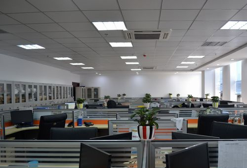 中文線上：首部AI 3D動漫登頂抖音動態漫熱榜，多款作品進入前五