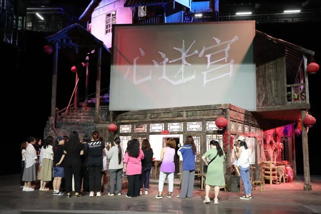 2025年東城區戲劇普及交流專案“劇匯生活”回顧 | 80場活動解鎖戲劇的N種開啟方式