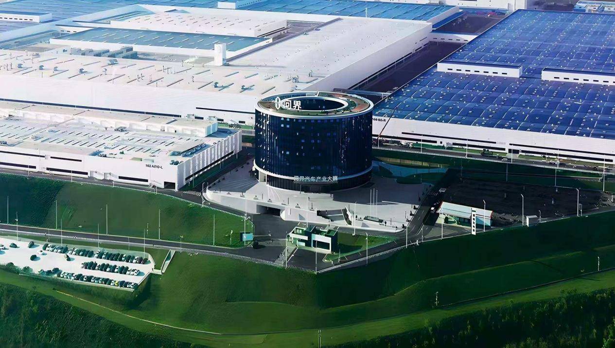 從高階堅守到跨界融合，看張興海如何開闢汽車行業的新路徑