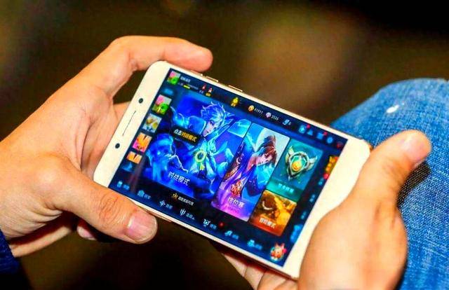 大學生被騙99元 為找騙子又被騙12萬