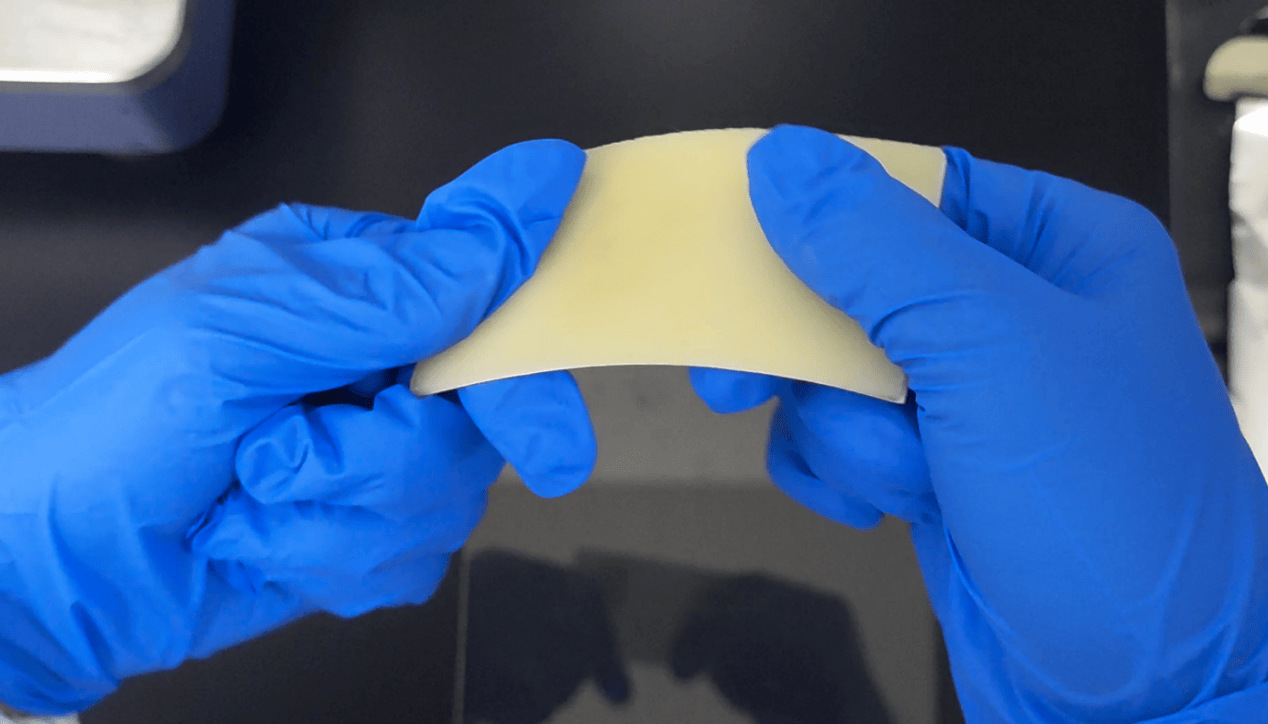 深職大學生團隊研發新型滅火貼片 實現電氣火災“滅早、滅小、滅源”