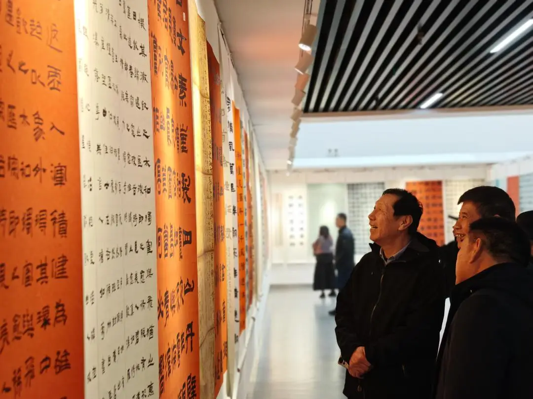 硯田十稔|52位全國書法名家與東營本土愛好者聯袂開展