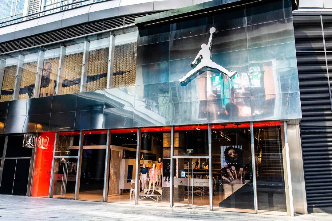 專屬福利！東長安V.A.A. × AJ1專屬名額！收藏！滔搏12家頂級專櫃V.A.A. × AJ1抽籤流程登記資訊詳解彙總！