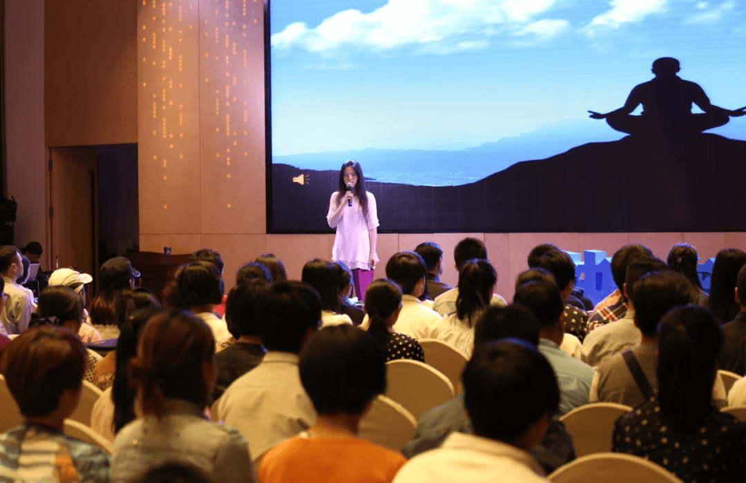 女性最佳“絕經期”已公佈，不是45歲，而是這個數，越接近越健康!