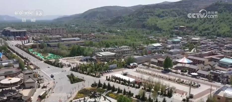 特色春日滋味擦亮地域名片 “美食+文旅”成為引領消費新亮點