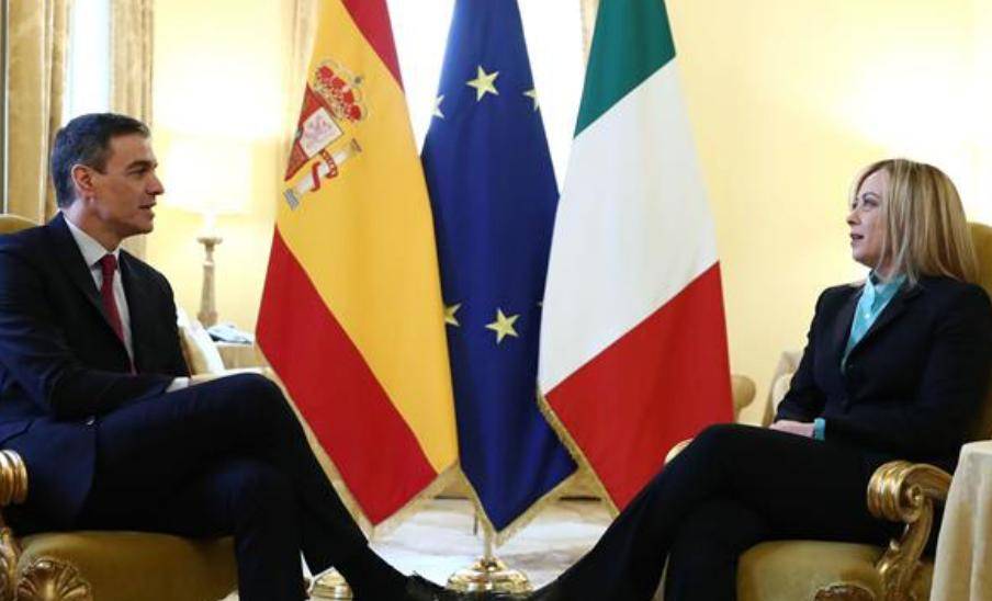 原創邊境失守，歐洲被非法移民搞出了陰影，西班牙最怕被踢出申根區！